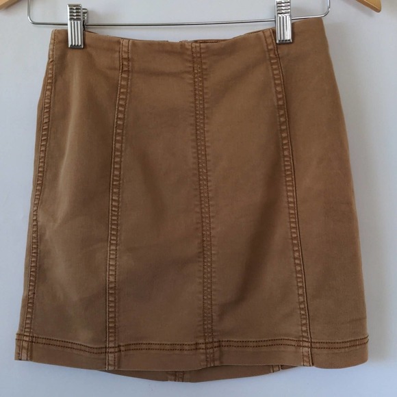 Free People Dresses & Skirts - Free People Y2K Mini Cotton Rigid Jean Skirt Size 4